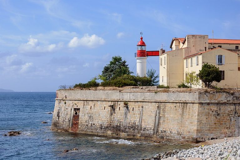 Phare de la Citadelle d'Ajaccio, Corse-du-Sud, France