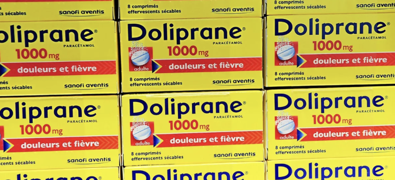 Illustration de couverture : Boîtes de comprimés Doliprane. Photo AFP.