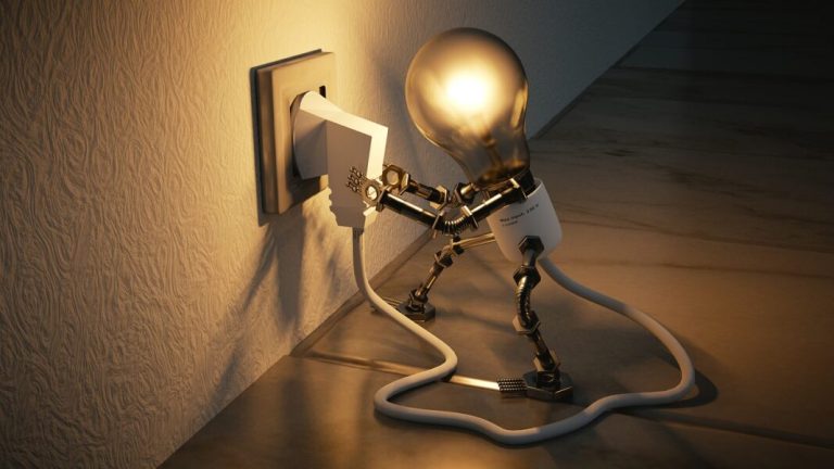 lightbulb-gc8e3595b2_1280